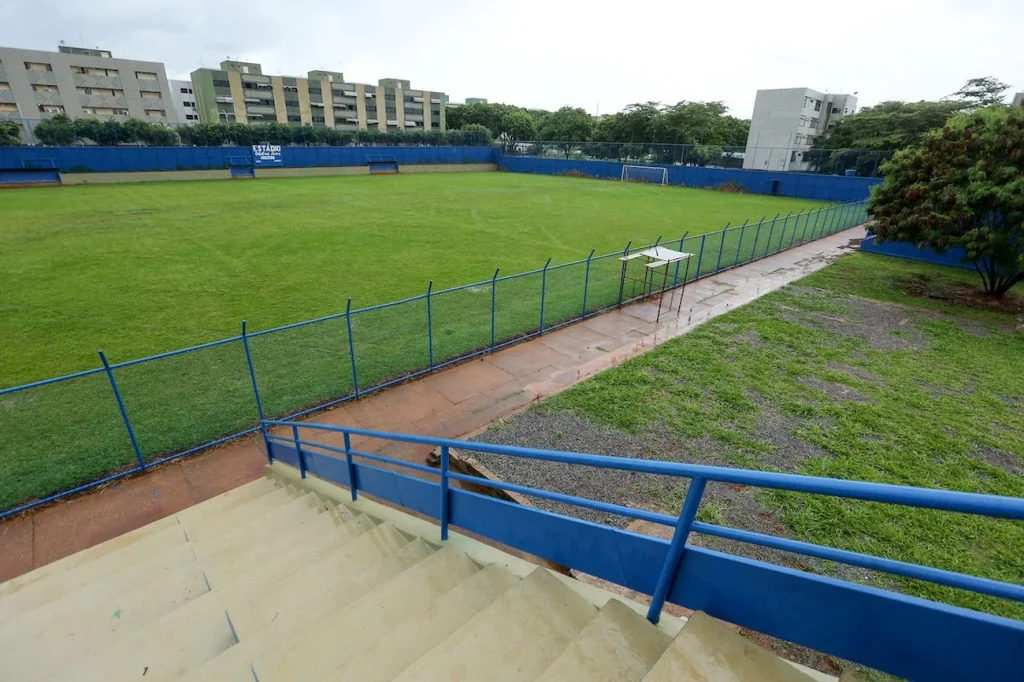 Candangão 2026: um ninho abandonado em pleno voo do Carcará