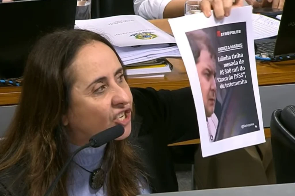 Deputada critica blindagem a Lulinha na CPMI do INSS: “Bandido”.Vejavídeo