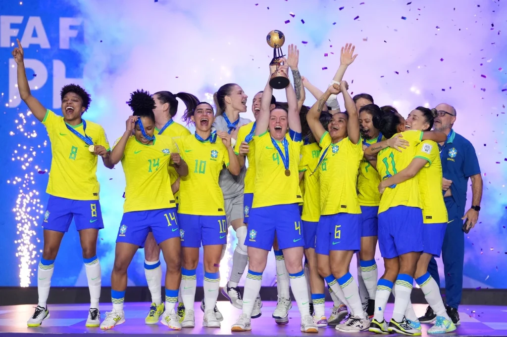 Futsal: Brasil bate Portugal e é campeão da 1ª Copa do Mundo Feminina