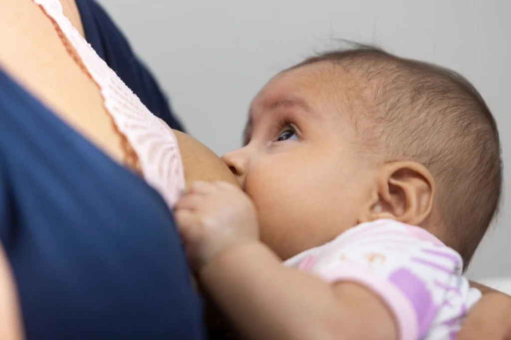 GDF envia à CLDF projeto que dá 2h por dia para servidoras amamentarem