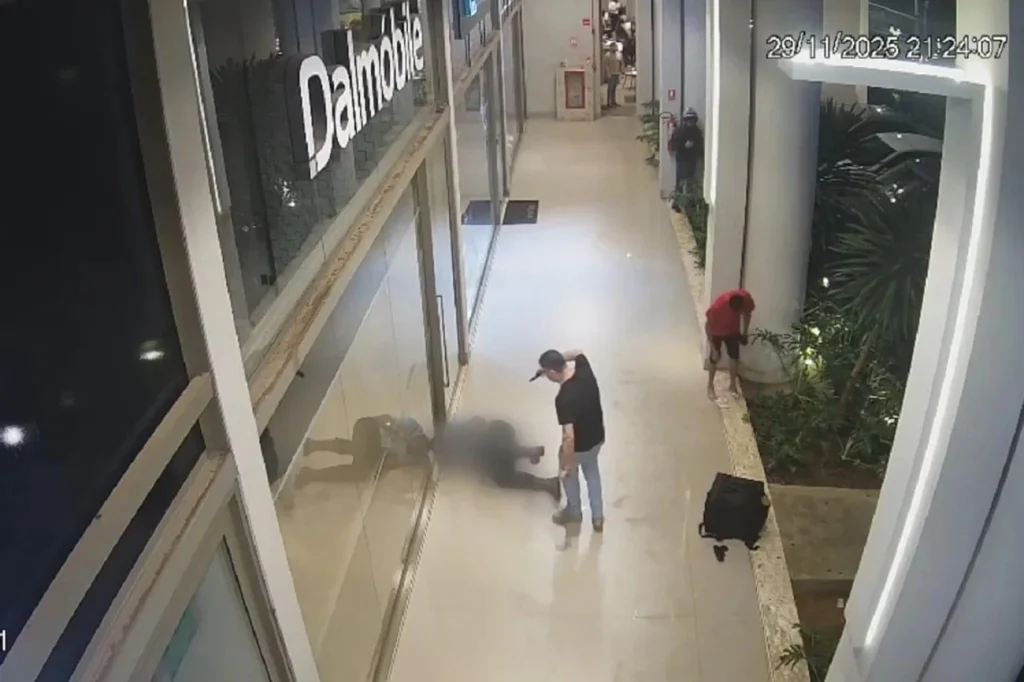 Quem é dono de carro de luxo acusado de matar vigilante em shopping