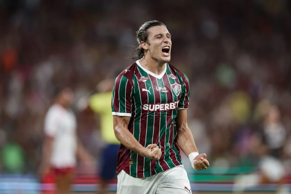 Fluminense quebra o silêncio de 84 anos e lidera o recorde de 16 vitórias consecutivas em casa Fluminense quebra o silêncio de 84 anos e lidera o recorde de 16 vitórias consecutivas em casa