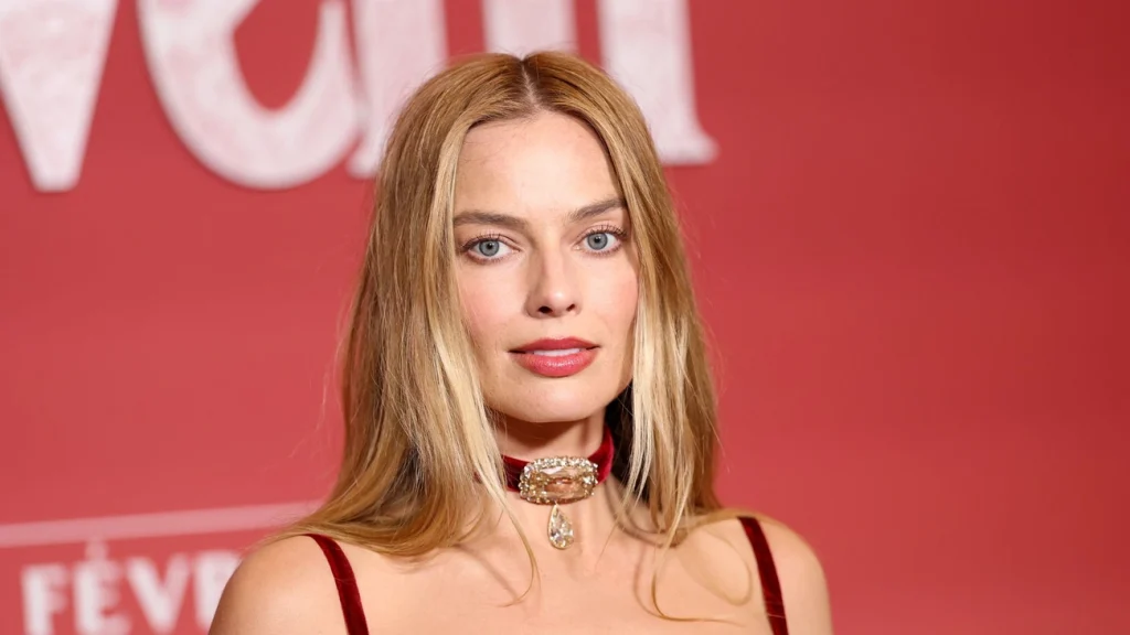 Margot Robbie fica furiosa com livro sobre perder peso no início da carreira
