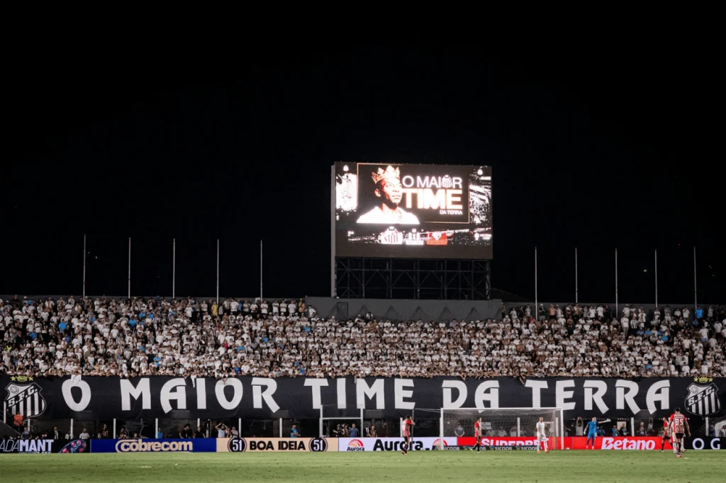 Torcida do Santos protesta contra diretoria hoje às 18h30