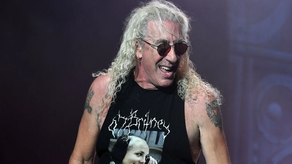 Twisted Sister cancela turnê e show no Brasil hoje devido a problemas de saúde do vocalista