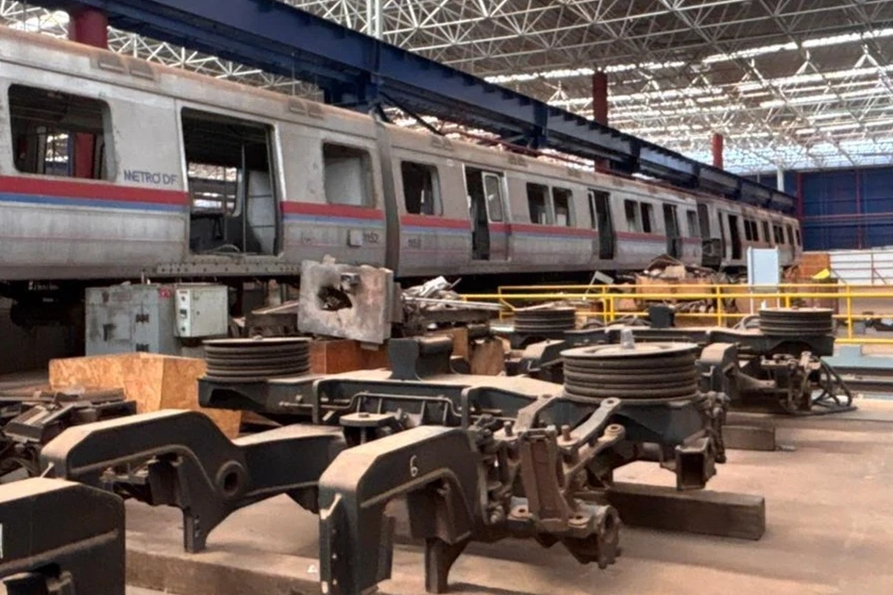 Apenas 19 dos 32 trens do Metrô DF estão funcionando agora