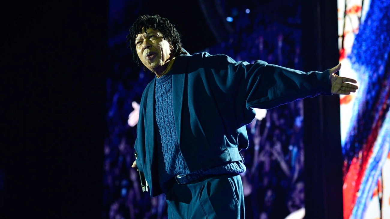 Djavan faz 2 shows inesquecíveis com os maiores hits dos 50 anos de carreira em São Paulo hoje