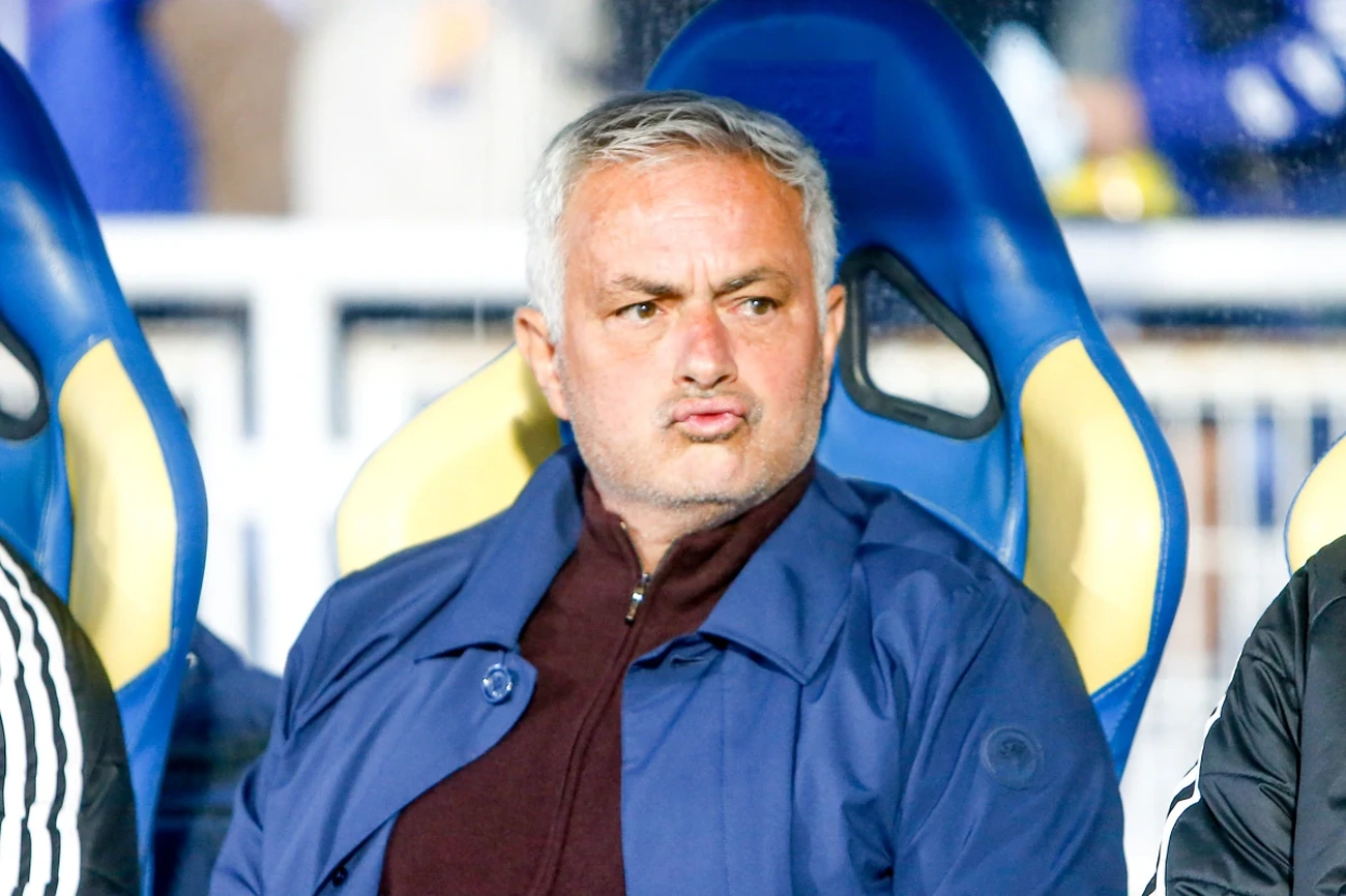 Mourinho lança plano para liderar Real Madrid com 5 jogadores chave