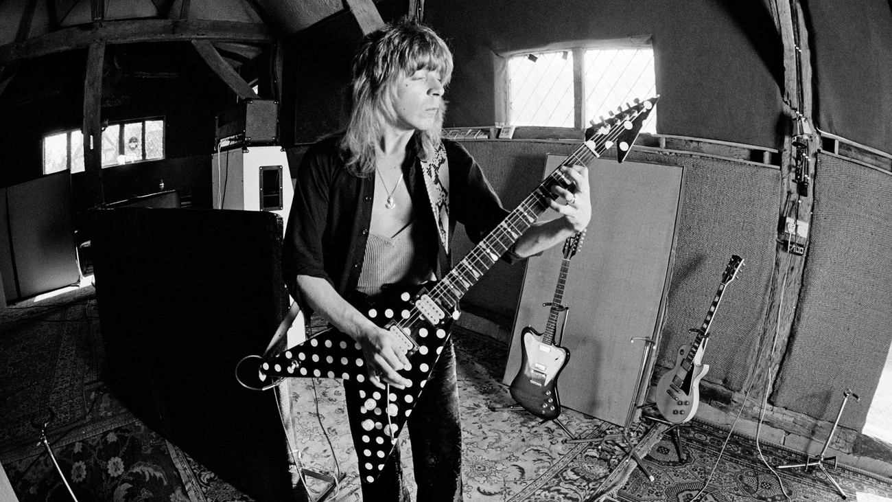 Quando a Guitarrera Lenda Randy Rhoads Superou Eddie Van Halen, Ex-Colega Revela a Verdade