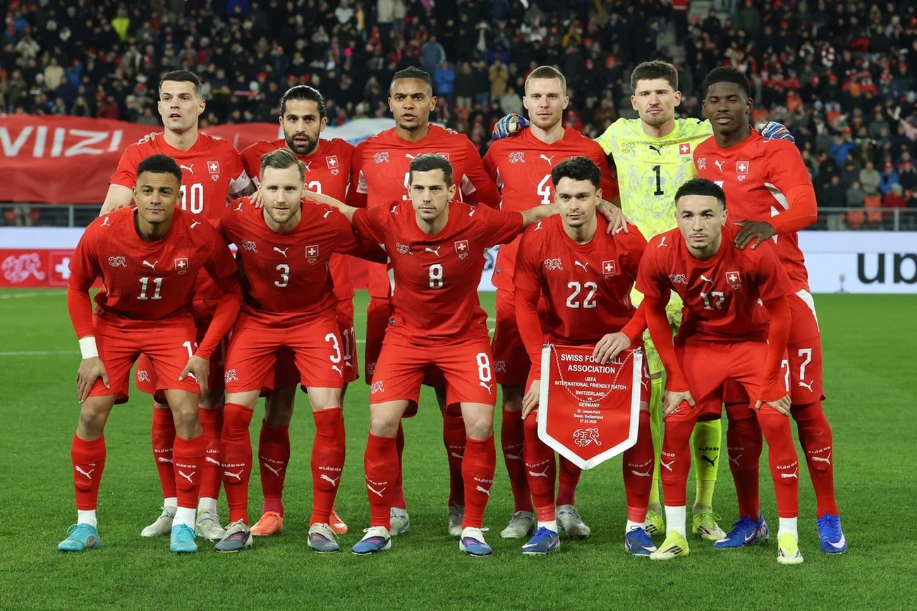 Suíça define lista de 23 titulares para Copa do Mundo, incluindo Xhaka, hoje