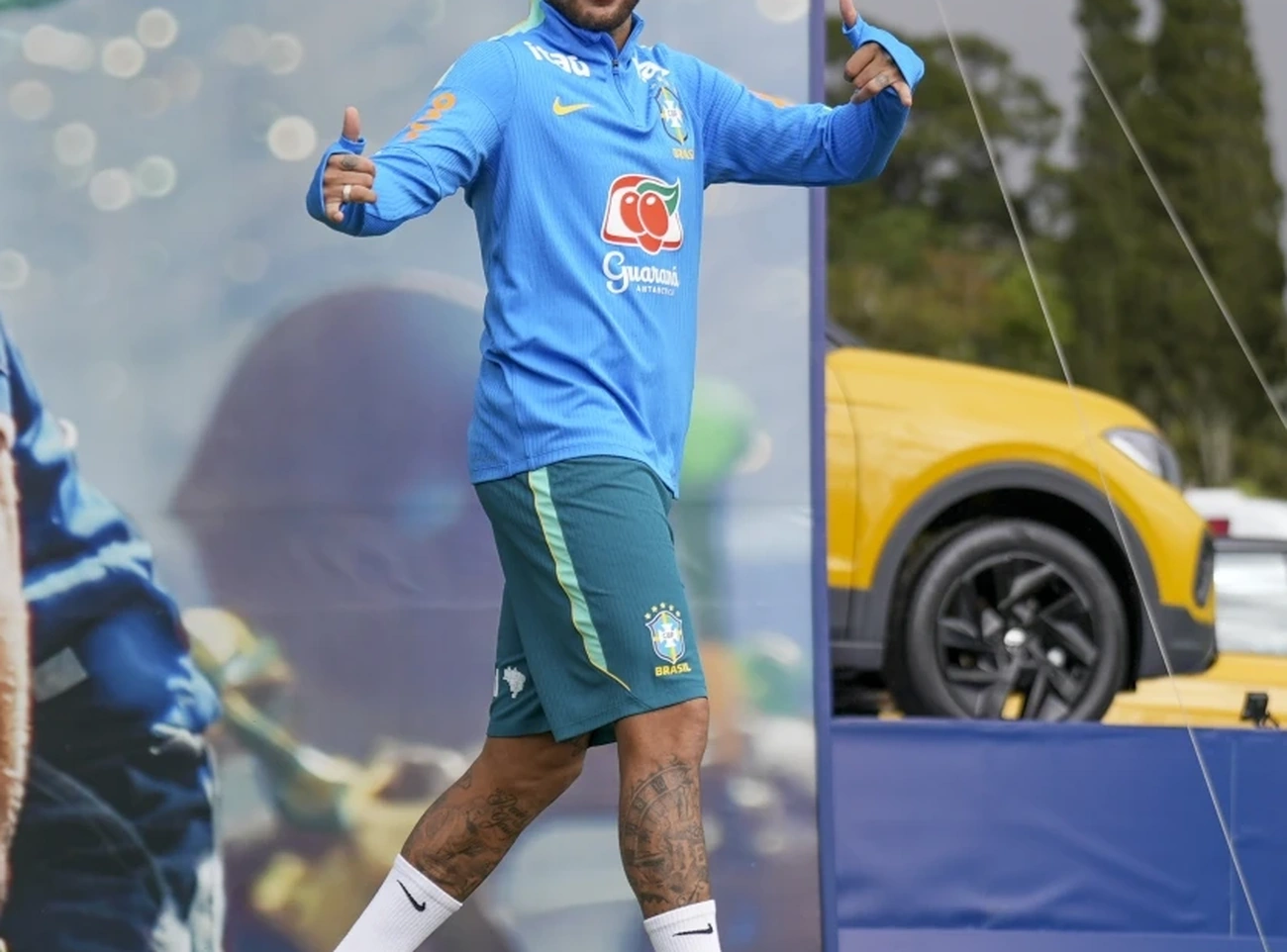 Neymar já treina hoje após lesão na Seleção Brasileira